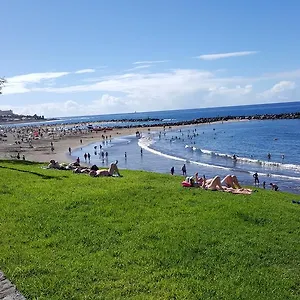 Bamboli Holidays , Playa de las Américas España